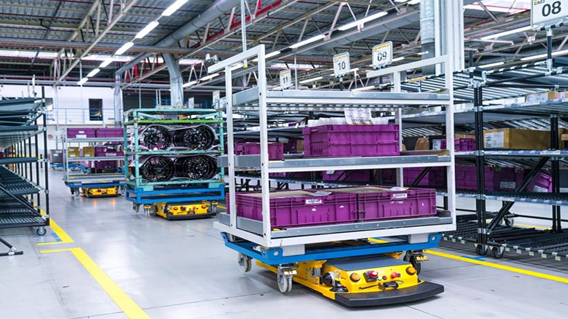 Module Máy Tính Nhúng Box PC UNO-2372G Cung Cấp Giải Pháp Tuyệt Vời Cho Hệ Thống Robot Trong Nhà Kho Thông Minh